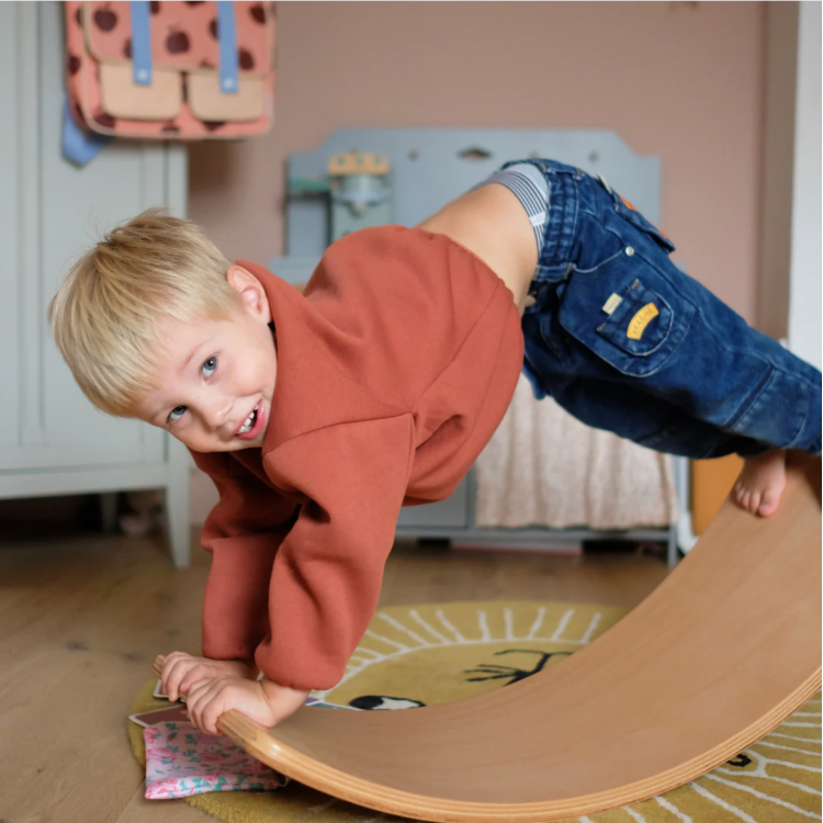Planche d'équilibre en bois