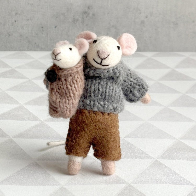 Figurine en feutrine - Famille souris