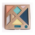 Tangram en bois peint à la main