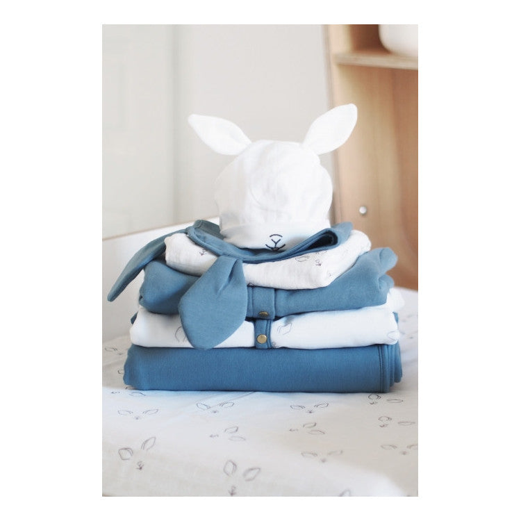 Bonnet de naissance brodé à oreilles