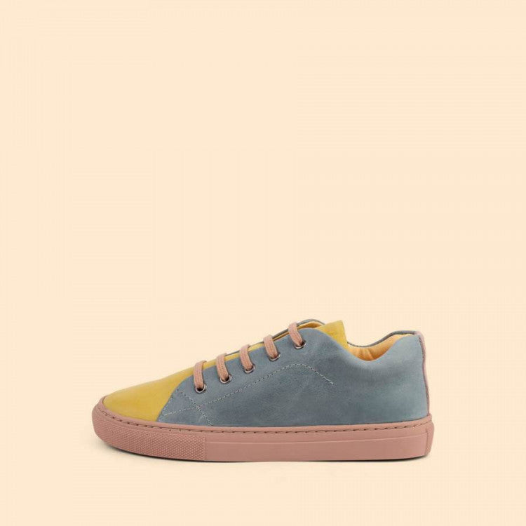 Sneakers cuir à lacet - jaune et bleu