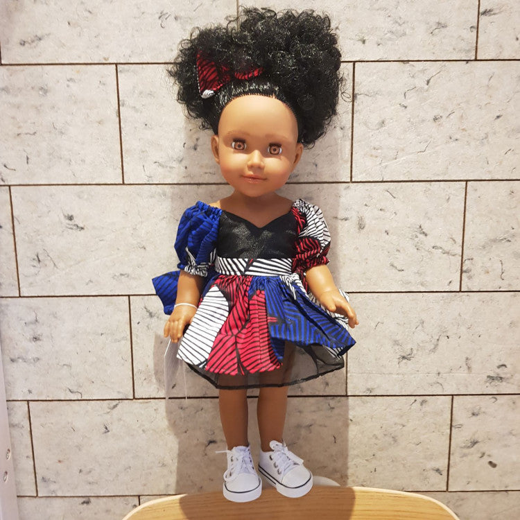 Poupée Imany cheveux frisés noirs