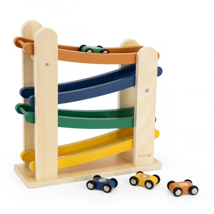 Rampe de course en bois et ses 4 voitures