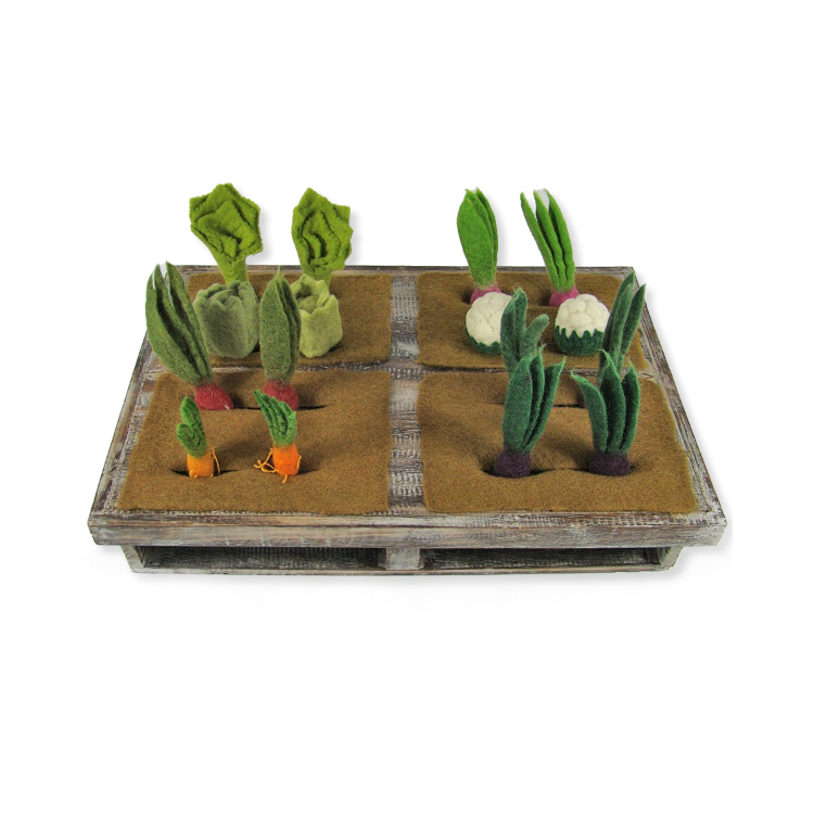 Plateau potager et 16 légumes en laine feutrée