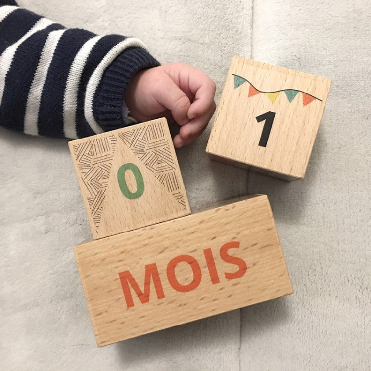 Coffret cubes de naissance en bois